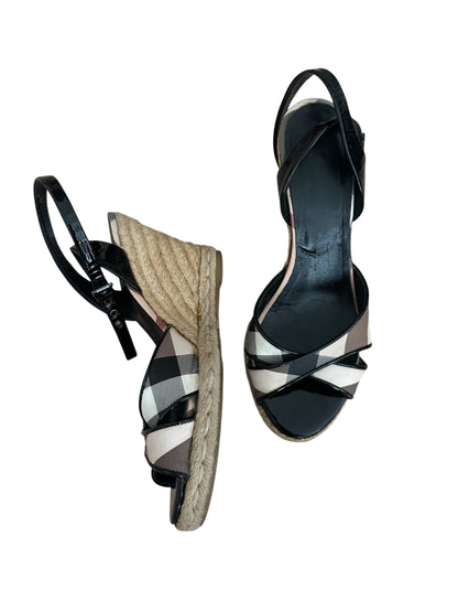 Burberry - Dolgu Topuklu Sandalet
