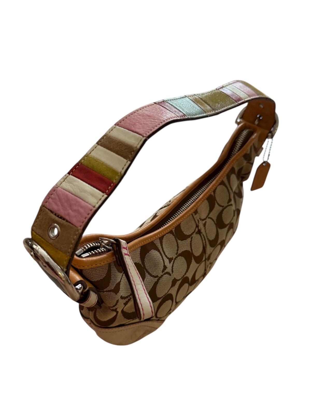 Coach - Sapı Renkli Çanta